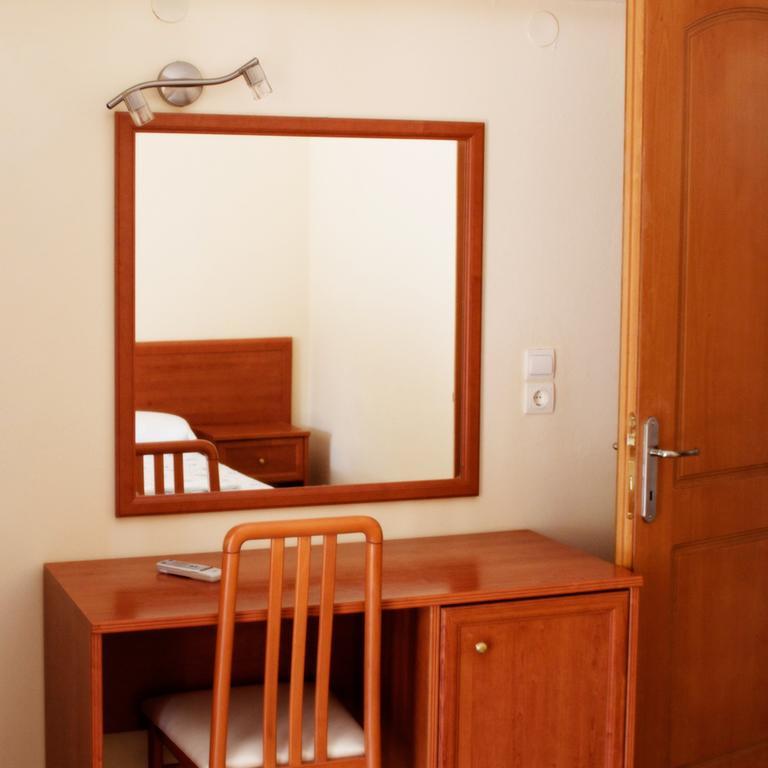 Dixtia Apartments อายีโอส เยออร์ยิโอส ปากอน ภายนอก รูปภาพ